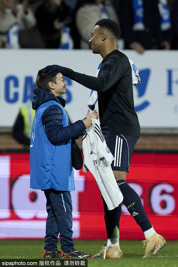 一步臭棋?姆巴佩加盟皇马一年半经历3位主教练,重要荣誉0斩获